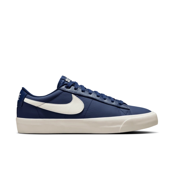 Buty Nike SB Blazer Low Pro GT