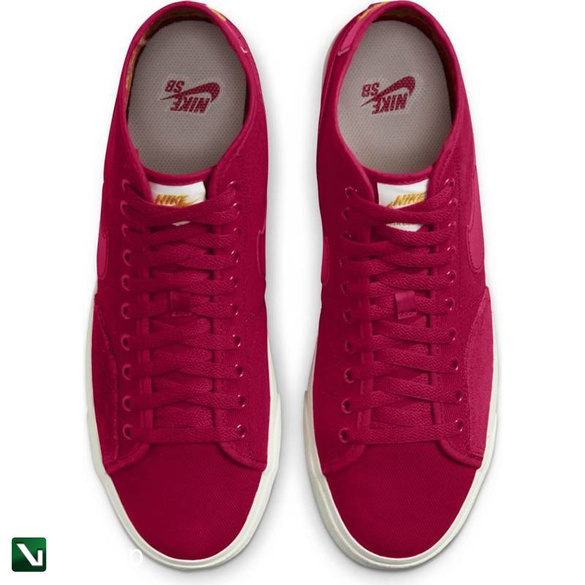 Buty Nike Sb Blazer Court Mid Premium Mystic Hibiscus/mystic Hibiscus